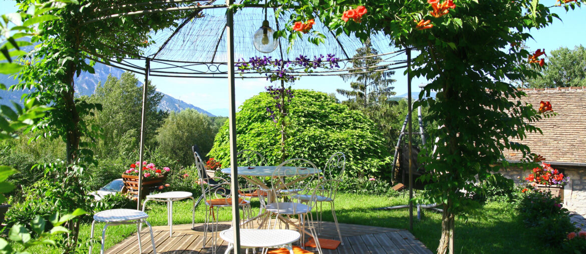 salon de jardin sur terrasse en tek